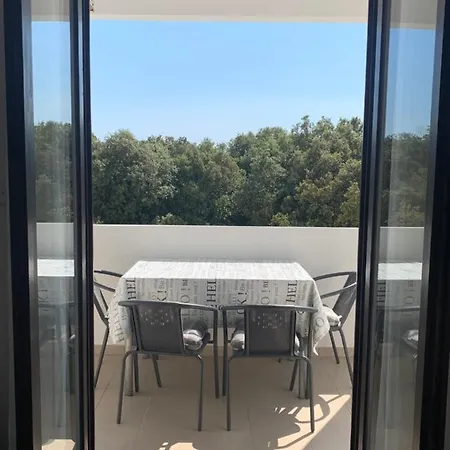 アパート Parac *