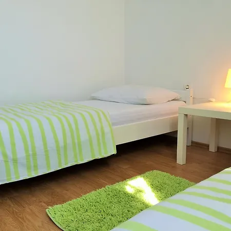 Apartment Parac