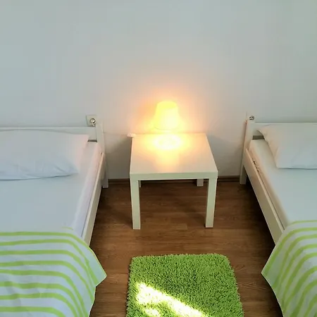 Parac ペトルチャネ