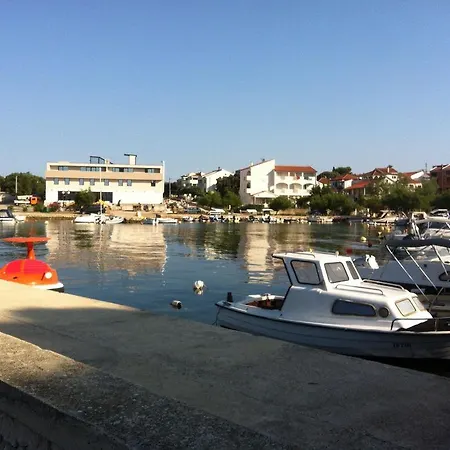 Appartement Parac *