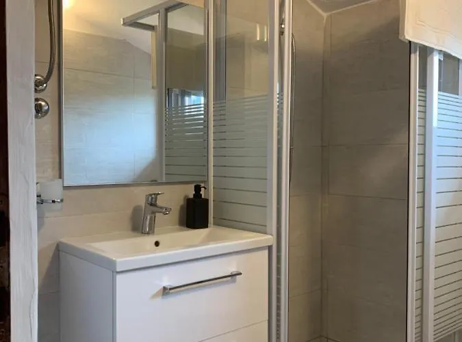 Parac 돈제페트레케인