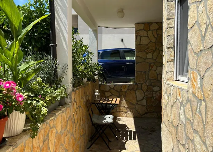 Parac Апартаменты Петрчане