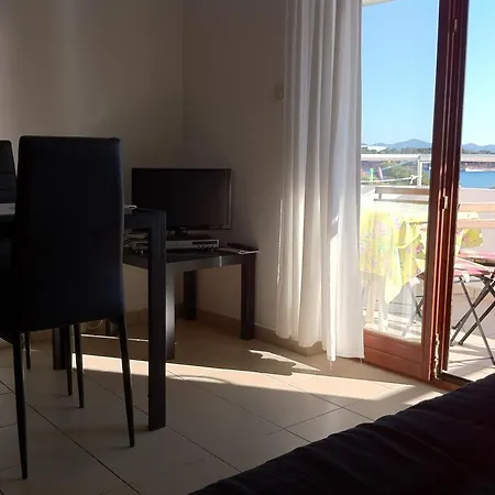 Apartment Parac *