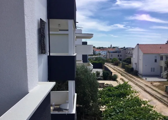 Parac بيتريتْشاني